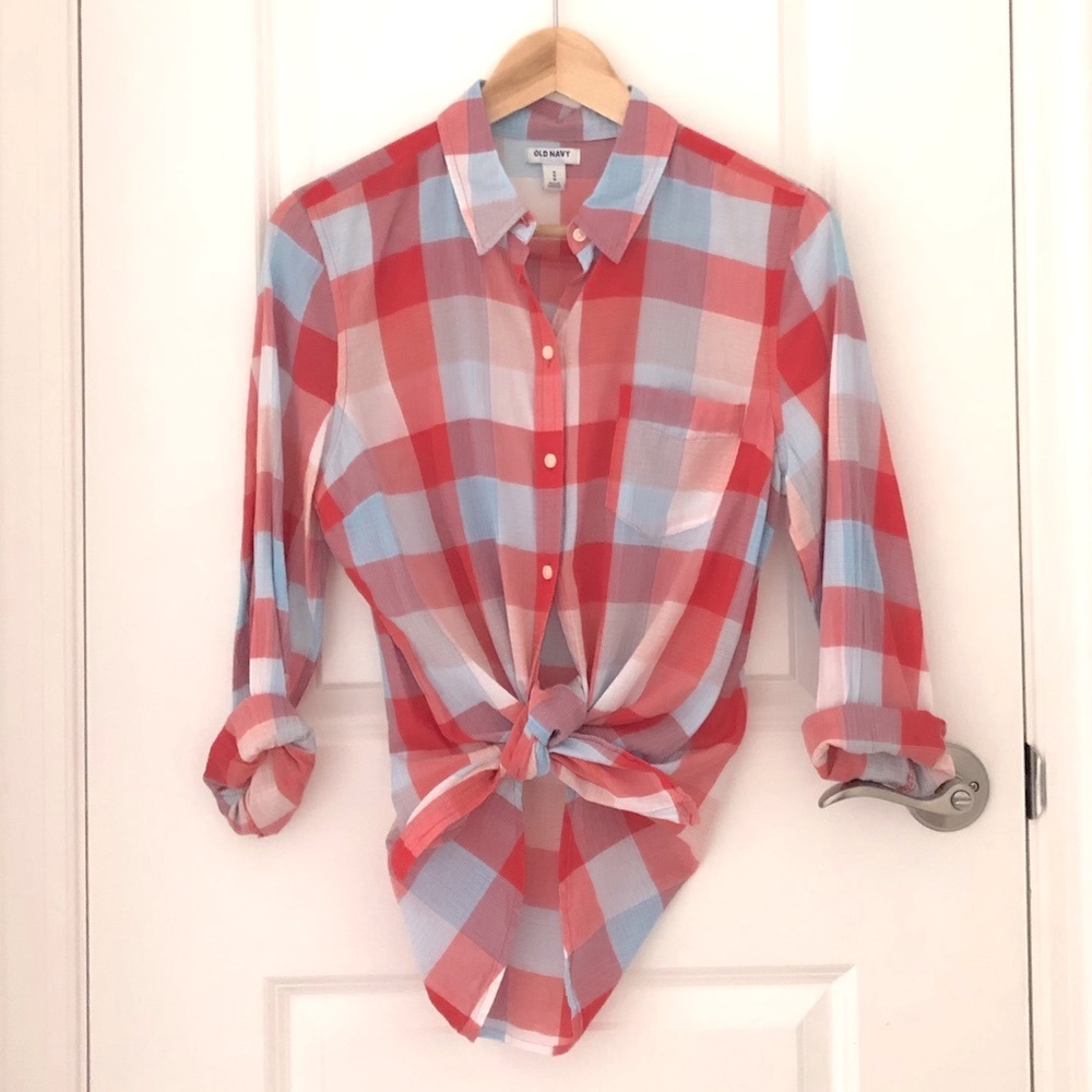 100% Cotton light and airy Old Navy top